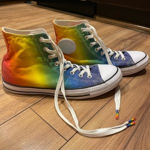 Converse Pride Mens 9/Women 11 - Chuck Taylor Hi Top Rainbow limited edition